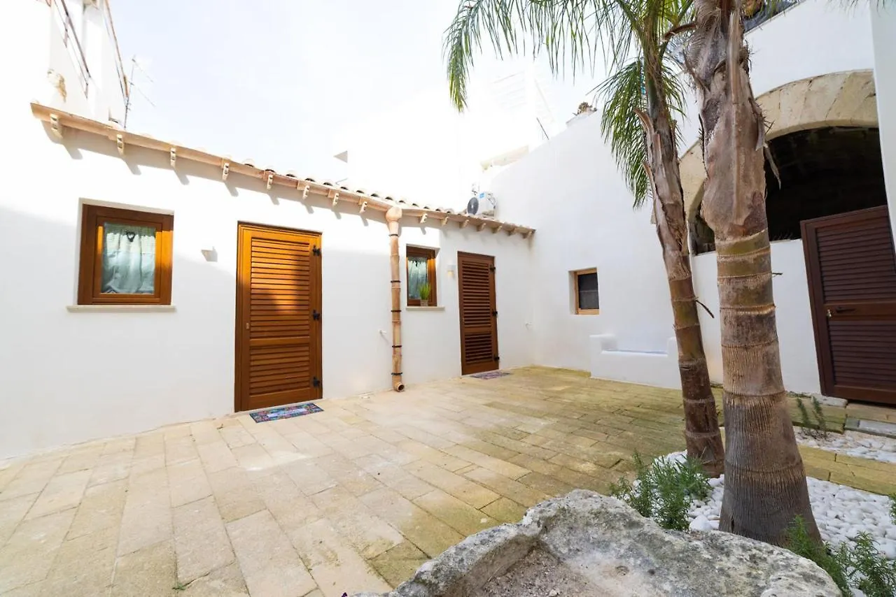 Holiday home La Grotta Di Favignana Villa Italy
